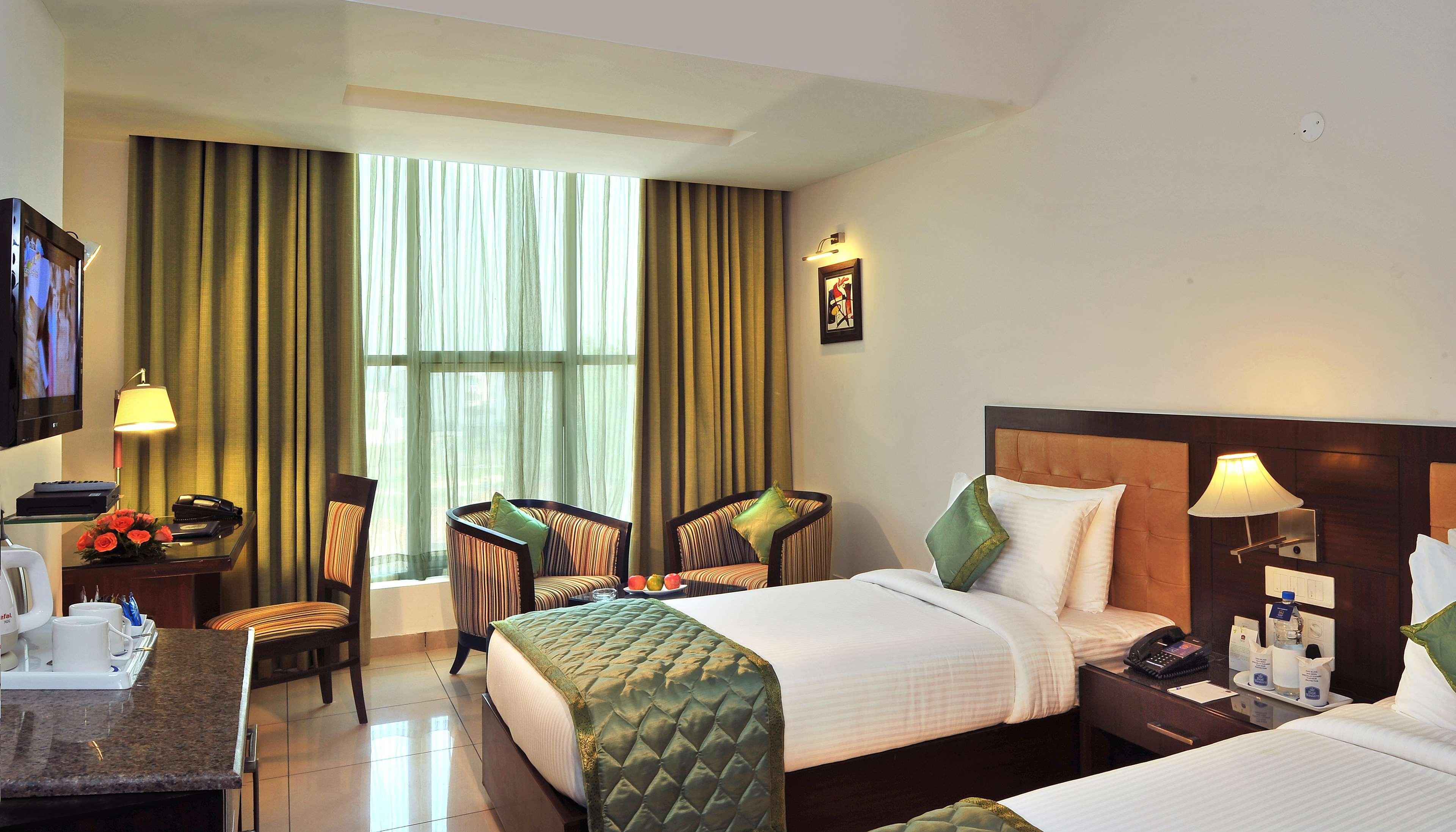 Best Western Maryland Zirakpur Exterior photo