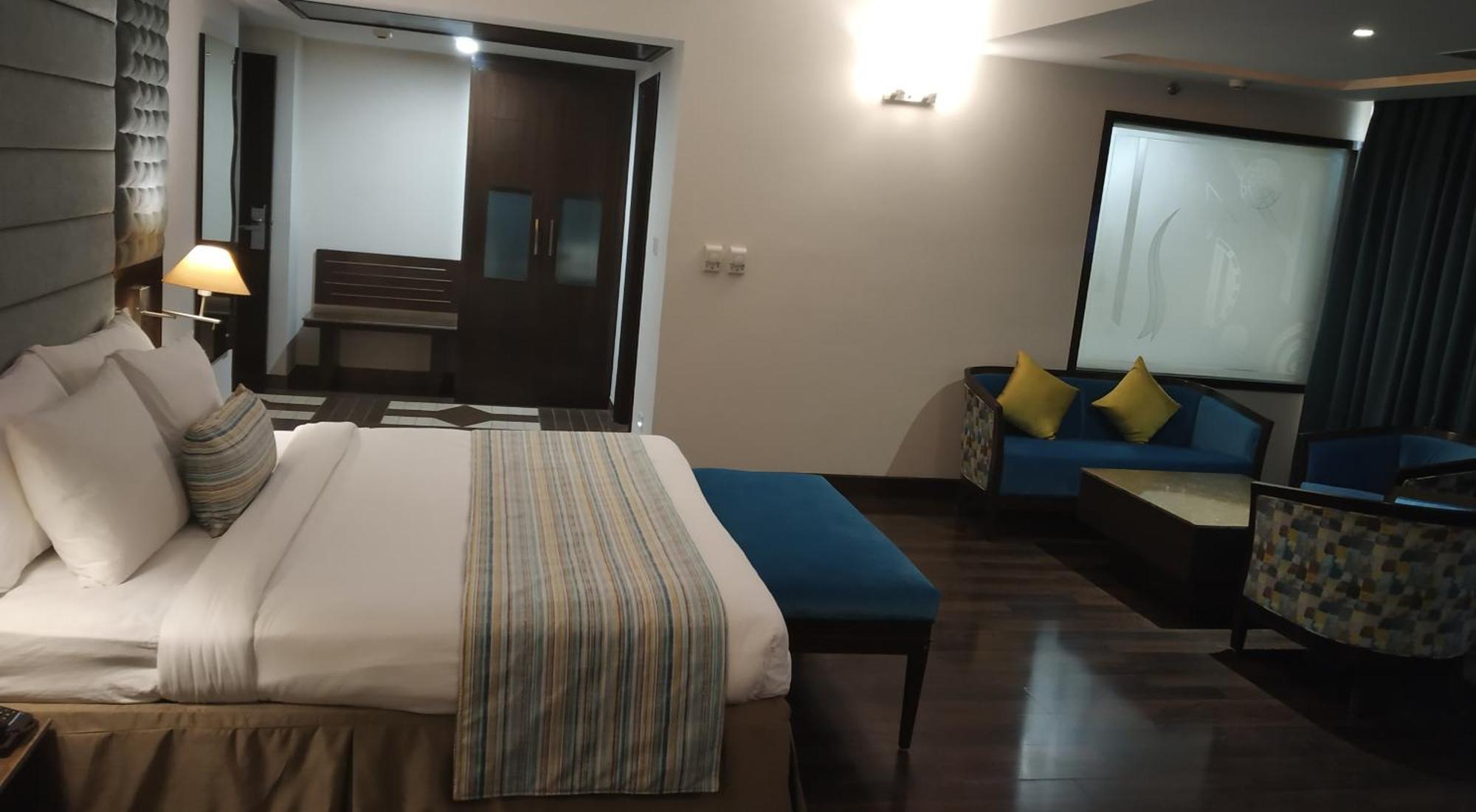 Best Western Maryland Zirakpur Exterior photo