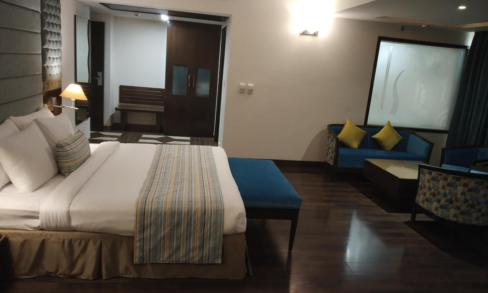 Best Western Maryland Zirakpur Exterior photo