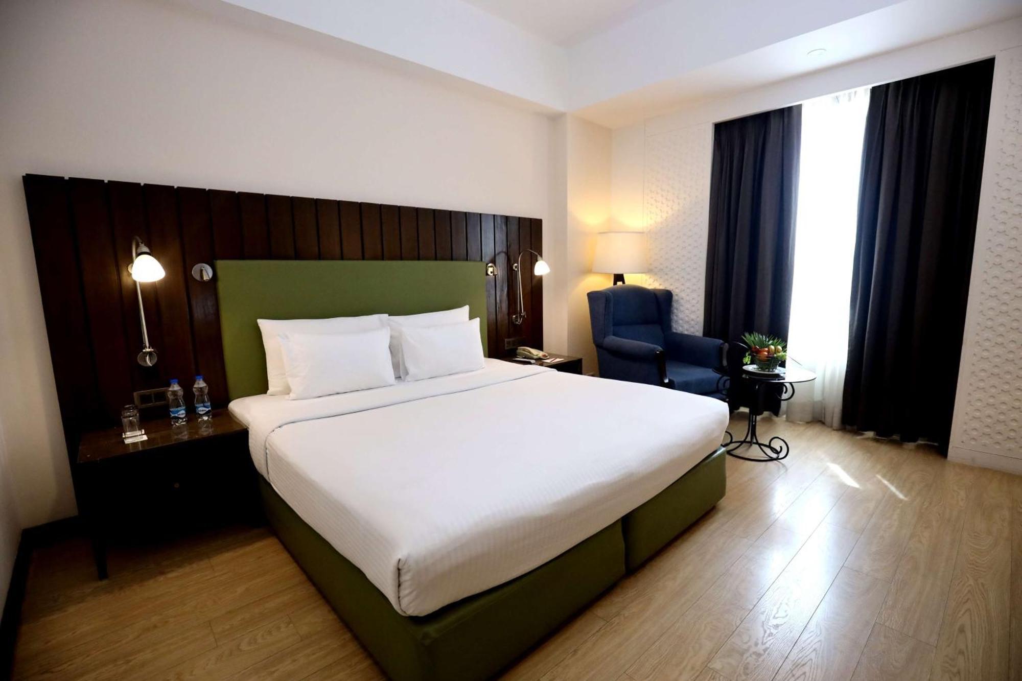 Best Western Maryland Zirakpur Exterior photo