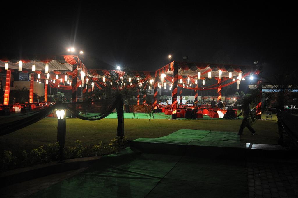 Best Western Maryland Zirakpur Exterior photo
